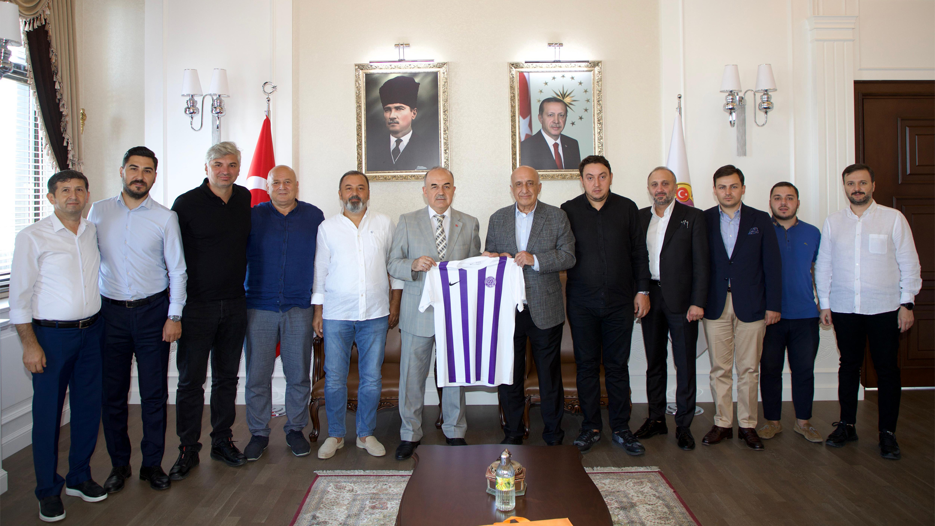  52 Orduspor Futbol Kulübü’nden Vali Erol’a Ziyaret