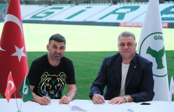  Bitexen Giresunspor’da Eski Milli Futbolcu İmzalayı Attı