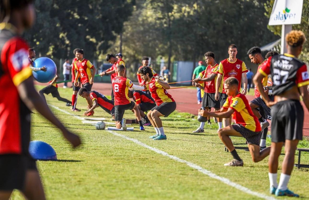  29 Yaşındaki Türk Futbolcu, Dominik Cumhuriyeti Ligi’ne Alışıyor