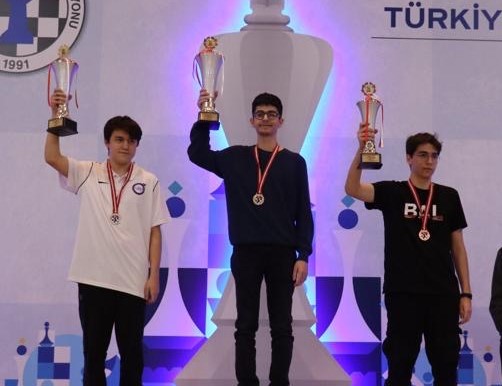 Karaman’da Düzenlenen Satranç Şampiyonası’da Ordu’ya Başarı Geldi