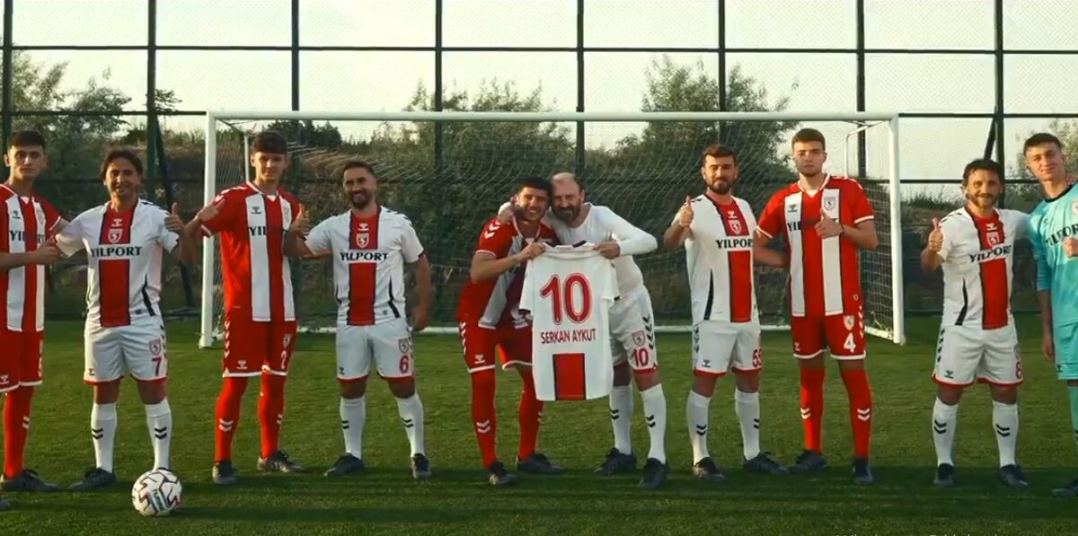 Yılport Samsunspor Yeni Sezon Formalarını Efsane İsimleri İle Tanıttı